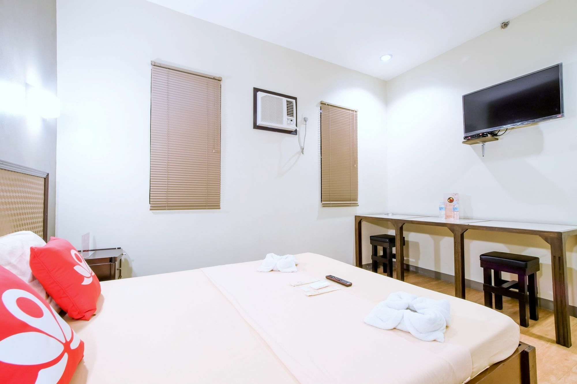Zen Rooms Basic Aurora Pasay Luaran gambar