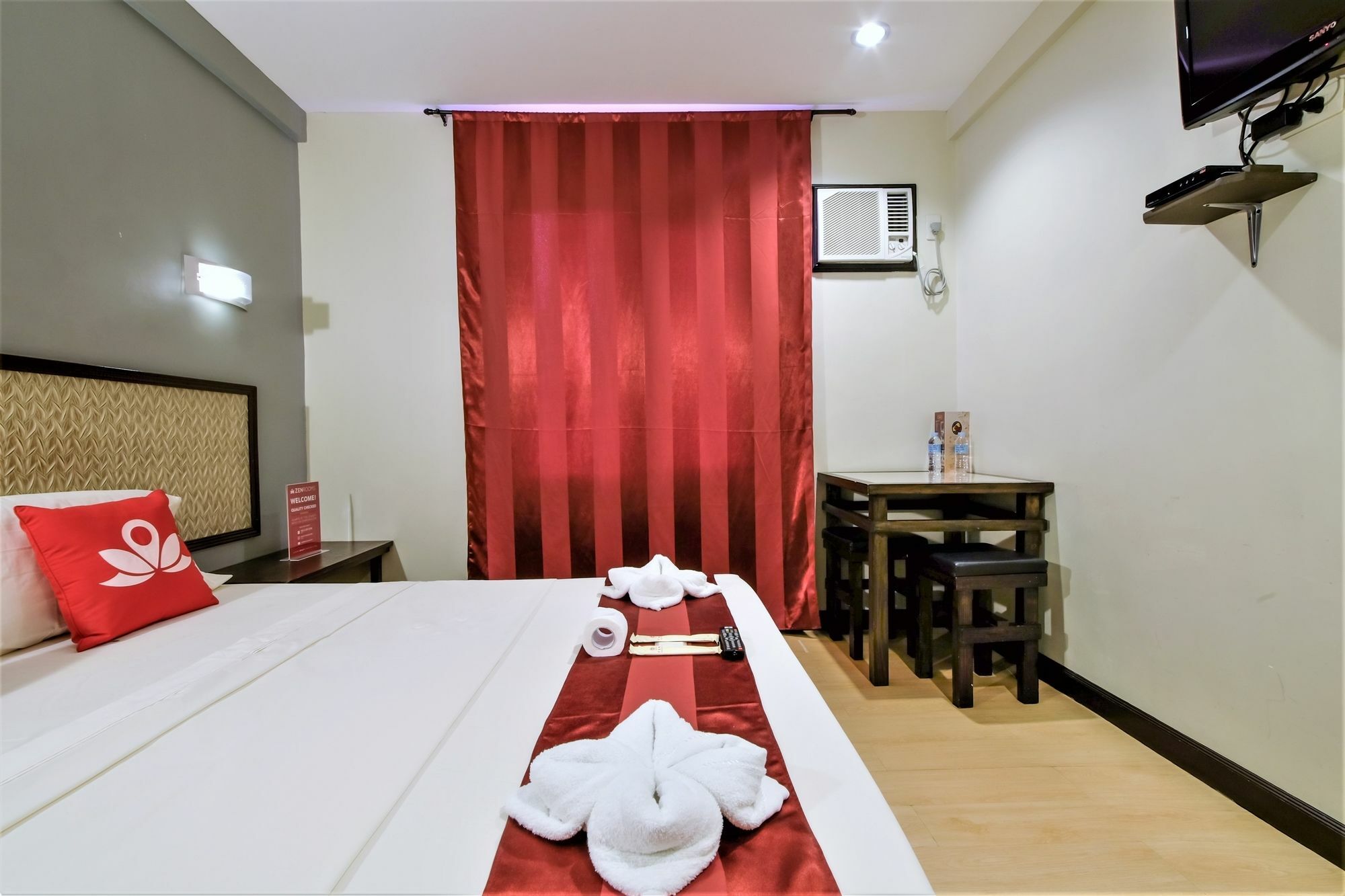 Zen Rooms Basic Aurora Pasay Luaran gambar