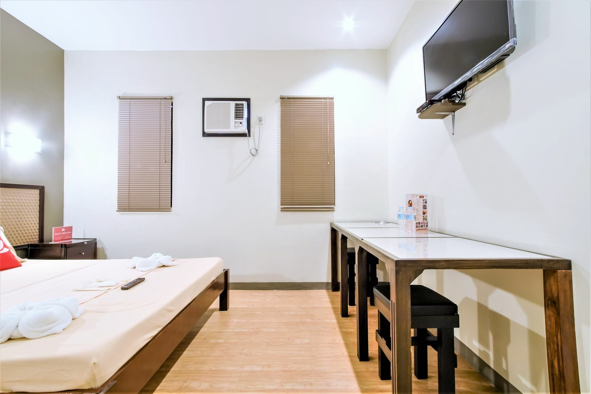 Zen Rooms Basic Aurora Pasay Luaran gambar