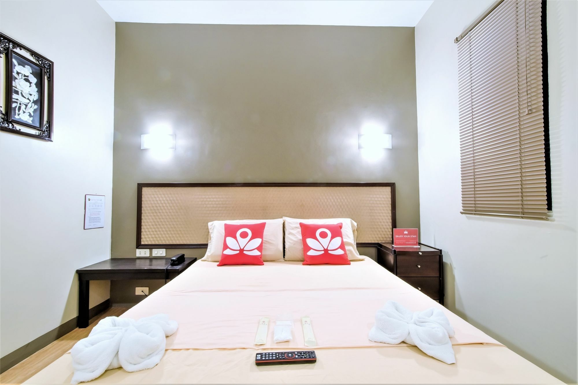 Zen Rooms Basic Aurora Pasay Luaran gambar